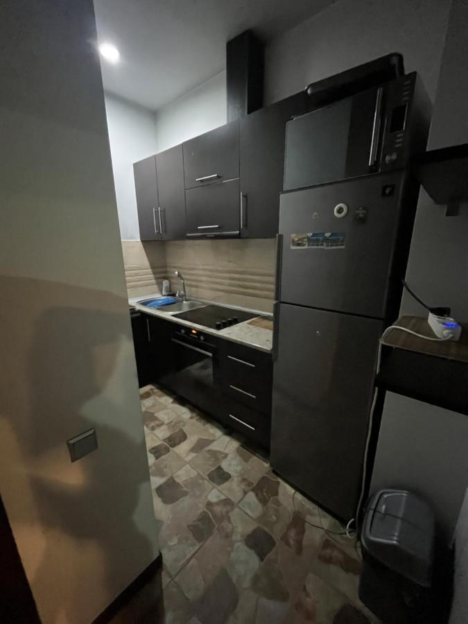 Hotel New Royal Tbiliszi Kültér fotó